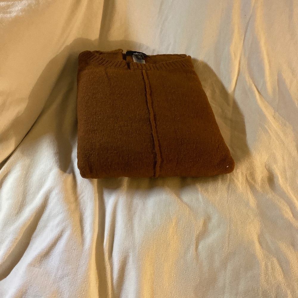 Tanish Brownish women’s sweater